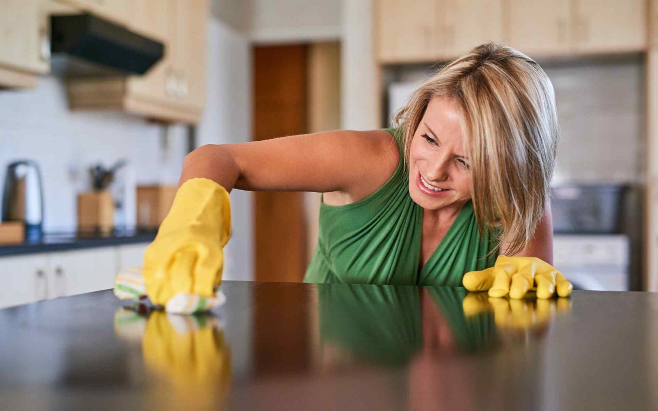 5 Signs It’s Time to Hire a Professional Cleaning Service